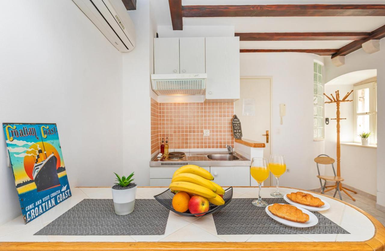 Studio Apartments Old Town Inn And Marko دوبروفينك المظهر الخارجي الصورة